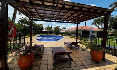 VENTA CASA CAMPESTRE EN EL CASTILLO VALLE DEL CAUCA