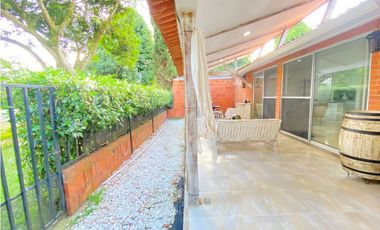 VENTA CASA CAMPESTRE EN EL CASTILLO VALLE DEL CAUCA
