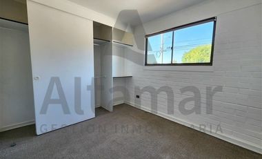 Casa en Arriendo en avda Guillermo Ulriksen