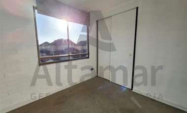 Casa en Arriendo en avda Guillermo Ulriksen