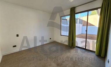 Casa en Arriendo en avda Guillermo Ulriksen