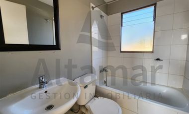 Casa en Arriendo en avda Guillermo Ulriksen