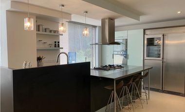 Alquiler de Apartamento Amoblado en Cerros de Medina Bogotá D.C
