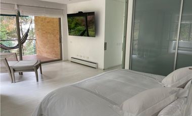 Alquiler de Apartamento Amoblado en Cerros de Medina Bogotá D.C