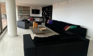 Alquiler de Apartamento Amoblado en Cerros de Medina Bogotá D.C