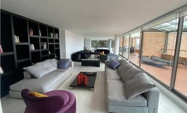 Alquiler de Apartamento Amoblado en Cerros de Medina Bogotá D.C