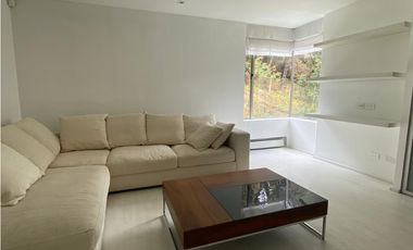 Alquiler de Apartamento Amoblado en Cerros de Medina Bogotá D.C