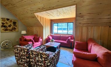 CASA EN RENTA EN AVNDARO