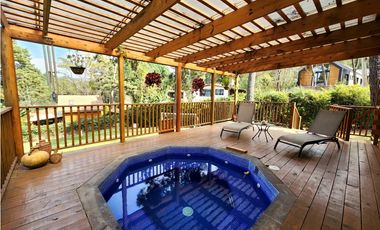 CASA EN RENTA EN AVNDARO