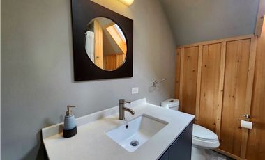 CASA EN RENTA EN AVNDARO