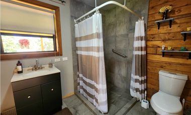 CASA EN RENTA EN AVNDARO