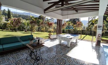 ARRIENDO de CASA RESIDENCIAL en ENVIGADO