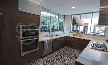 ARRIENDO de CASA RESIDENCIAL en ENVIGADO