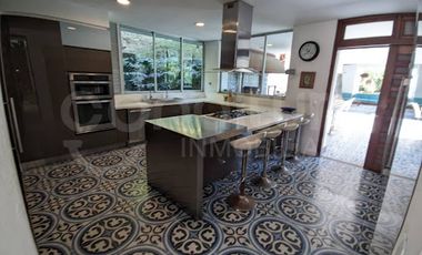 ARRIENDO de CASA RESIDENCIAL en ENVIGADO
