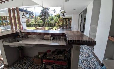 ARRIENDO de CASA RESIDENCIAL en ENVIGADO