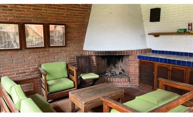 CASA EN VENTA EN AVANDARO, VALLE DE BRAVO
