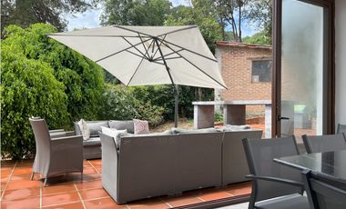 CASA EN VENTA EN AVANDARO, VALLE DE BRAVO