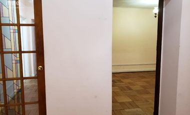 Venta Oficina en Plaza Anibal Pinto, Valparaíso.