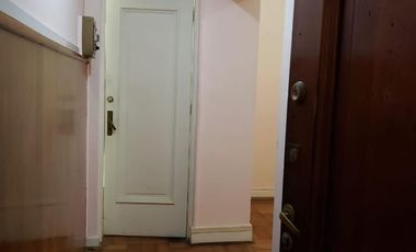 Venta Oficina en Plaza Anibal Pinto, Valparaíso.