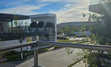 Casa en venta al Sur de la Ciudad en Tahona Residencial