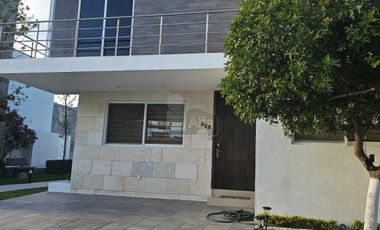 Casa en venta en Tahona Residencial