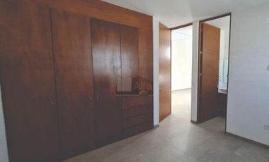 Casa en condominio en venta en  Loretta Campestre