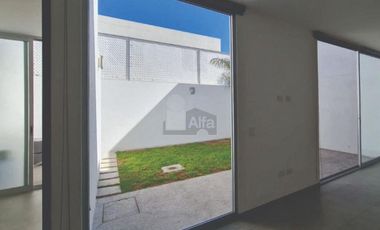 Casa en condominio en venta en  Loretta Campestre