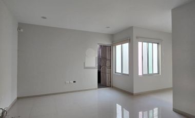 Bonita casa en Venta en Canteras de San Agustín
