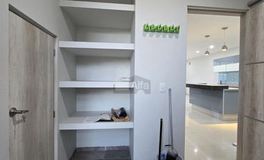 Bonita casa en Venta en Canteras de San Agustín