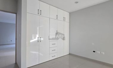 Bonita casa en Venta en Canteras de San Agustín