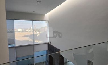 Bonita casa en Venta en Canteras de San Agustín