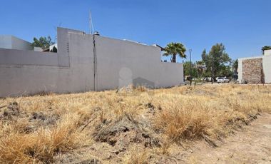 Terreno habitacional en Fracc. Misión del Campanario al Norte de la ciudad