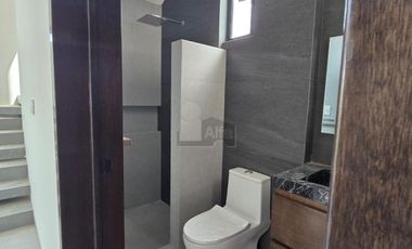 Hermosa nueva en Ceiba Residencial