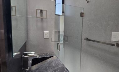 Hermosa nueva en Ceiba Residencial