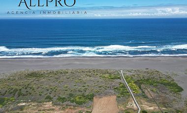 TERRENO FRENTE AL MAR EN CONDOMINIO DE PUNTA DE LOBOS