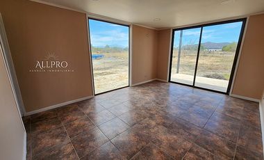 HERMOSA CASA NUEVA EN VENTA EN EL SECTOR CHUMACO, REQUÍNOA