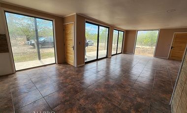 HERMOSA CASA NUEVA EN VENTA EN EL SECTOR CHUMACO, REQUÍNOA