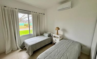 Casa Amoblada en alquiler  barrio Cerrado San Matias con tres habitaciones