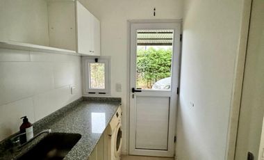 Casa Amoblada en alquiler  barrio Cerrado San Matias con tres habitaciones