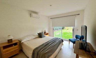 Casa Amoblada en alquiler  barrio Cerrado San Matias con tres habitaciones