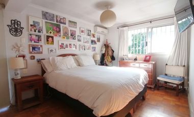 LINDA CASA EN VENTA HERNANDO DE AGUIRRE / DIEGO DE  ALMAGRO
