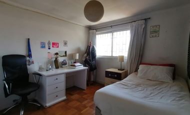 LINDA CASA EN VENTA HERNANDO DE AGUIRRE / DIEGO DE  ALMAGRO