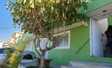 CASA EN RENTA TOTALMENTE AMUEBLADA