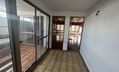 Departamento en venta - 3 dormitorios 2 baños - 190mts2 - La Plata