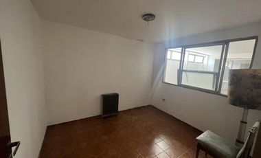 Departamento en venta - 3 dormitorios 2 baños - 190mts2 - La Plata