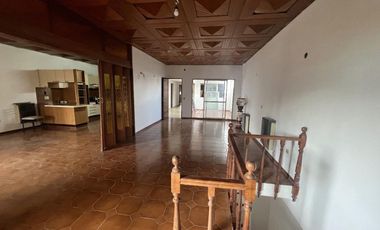Departamento en venta - 3 dormitorios 2 baños - 190mts2 - La Plata