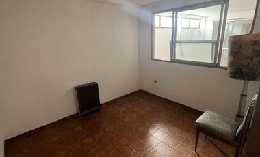 Departamento en venta - 3 dormitorios 2 baños - 190mts2 - La Plata