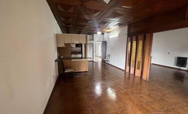 Departamento en venta - 3 dormitorios 2 baños - 190mts2 - La Plata