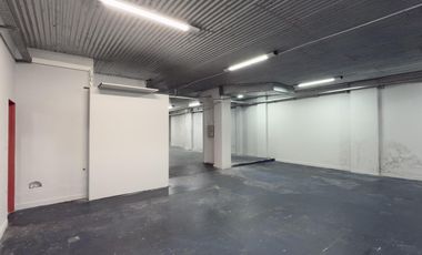 Local en  venta en Vicente López sobre Av. Libertador - 200m2