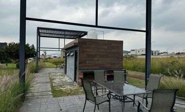 TERRENO EN VENTA EN BOSQUES DE SANTA ANITA